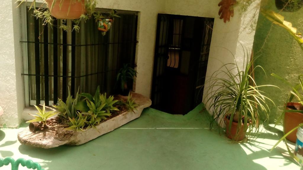 Hotel Y Hostal Casa Risueno Campeche Exterior photo
