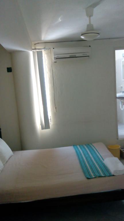 Hotel Y Hostal Casa Risueno Campeche Exterior photo